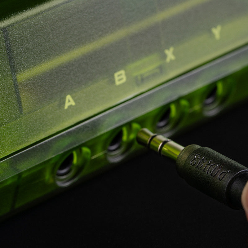 8BitDo Retro 87 Mechanical Keyboard - Xbox Edition for Smooth Gameplay