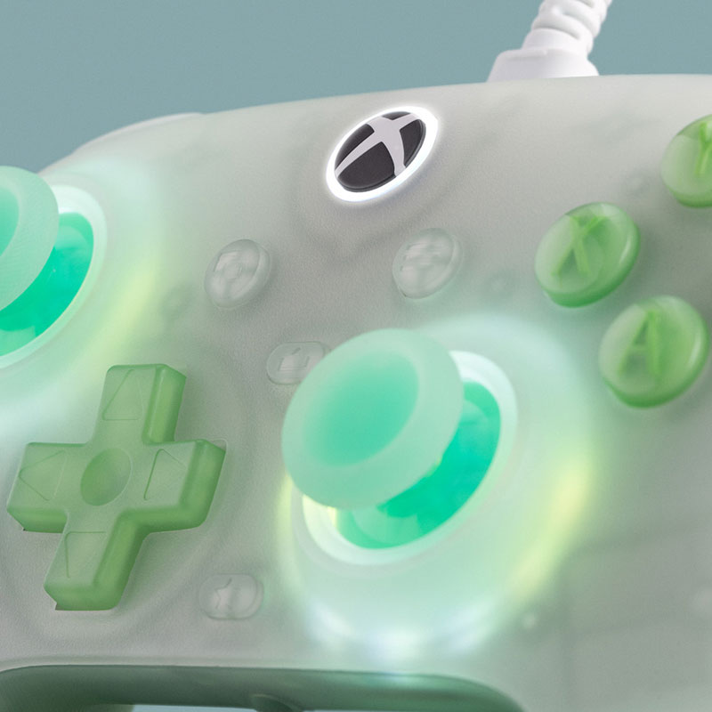 8BitDo Ultimate Mini Wired Controller for Xbox for Smooth Gameplay