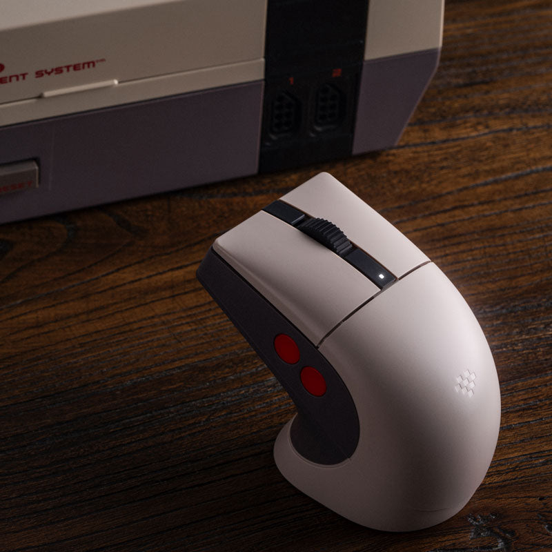 8BitDo Retro R8 Mouse - N Edition for Smooth Gameplay