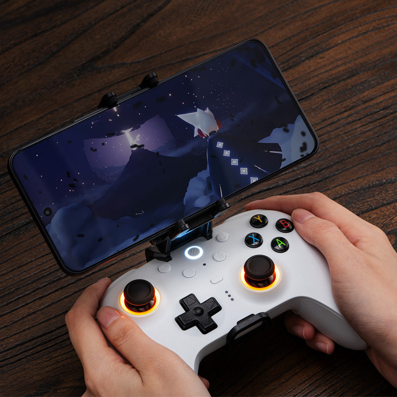 8BitDo Mobile Gaming Clip for Ultimate 2 for Smooth Gameplay